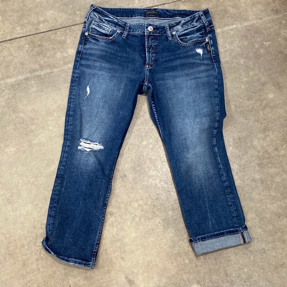 Silver Jeans Elyse Capri 32/22.5
